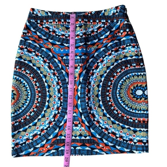 Tabitha Olmeda Anthropologie Geometric Tribal Vibes Pencil Skirt Size 2 - Picture 8 of 8